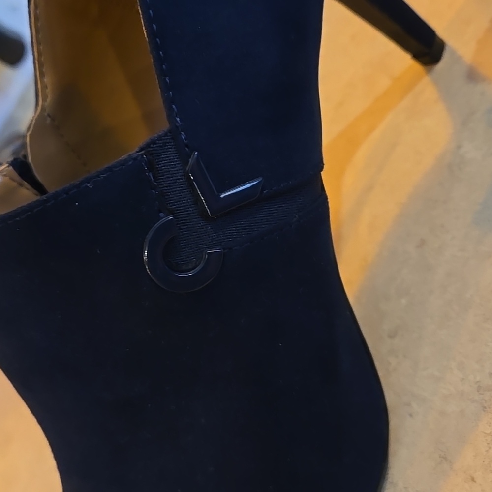 Calvin Klein Faux Suede Heels - Picture 4 of 9